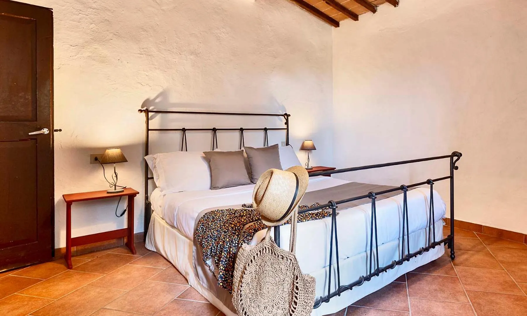 Agriturismo Tenuta Di Mensanello Colle di Val d'Elsa 0*,
