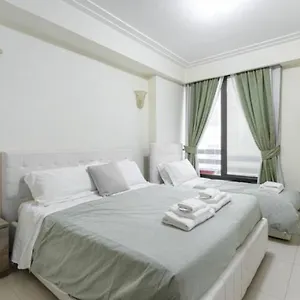 Visconti Apartment. Rome