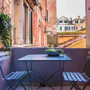https://c-fenice-design.hotelinveneto.com