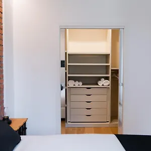 https://milano-collection-abruzzi-84.it-lombardy.com