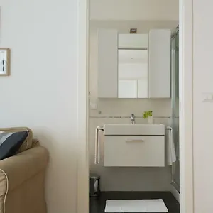https://nazario-sauro-15.emilia-romagnahotels.net