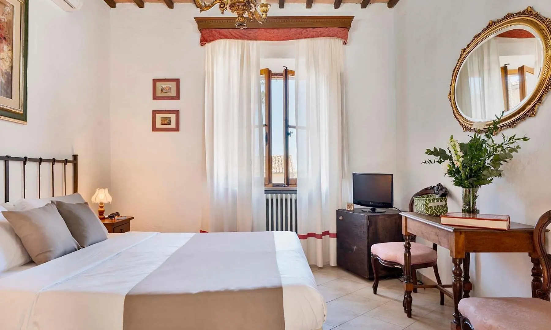Agriturismo Tenuta Di Mensanello Colle di Val d'Elsa Bauernhof